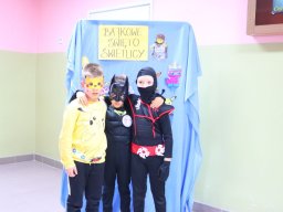 b_1024_768_0_00_images_2023_2024_Swietlica_Bajkowe_Swieto_402246581_805317318062885_7245504952857616438_n